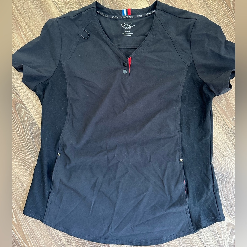 CHEROKEE x Katie Duke iFlex scrub top. Black. Size L.